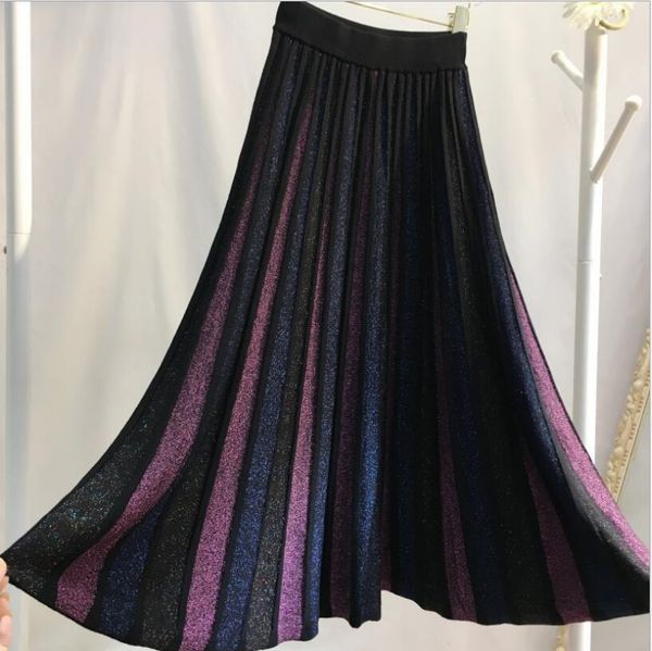 

qooth 2020 spring summer sequins elegant female pleated skirts elastic waist golden thread knitted women shinny skirts qh2032 q1209, Black