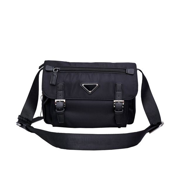 

2022 designers mens crossbody bags luxury men briefcases brand nylon messenger envelope bag fashion purses single shoulder with triangle top