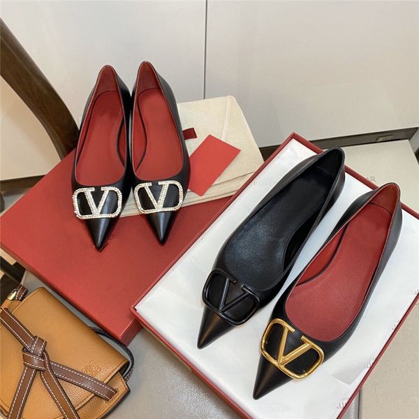 

2020 v-button new plane background v right pointed metal drill button of leather mouth shallow unique female shoes 5pdf, Black
