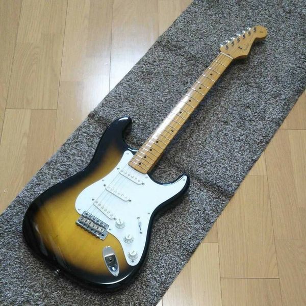 

st sunburst made in japan electric guitar #22