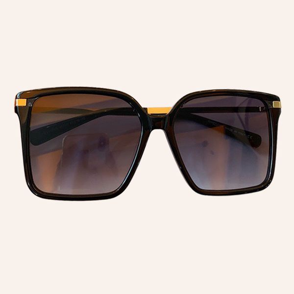 

designer mode 2020 retro female square sunglasses sjh0, White;black