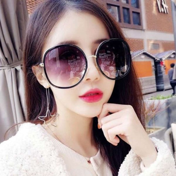 

fashion sunglasses new sunglasses men's 2020 fashion driving anti uv discoloration men's round face fashion women, White;black
