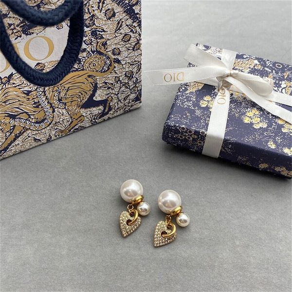 

full brilliant diamonds love earrings star pearl earrings brass material, Black
