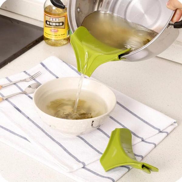 

практические силиконовые воронки суп дренажное оборудование круглосуточный носик кухонные инструменты embudo de silicona sqclps