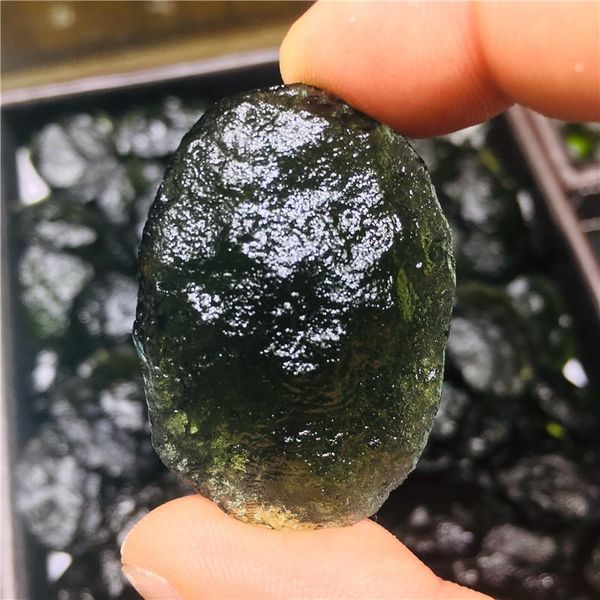 

13-15g gem moldavite meteorite impact class czech 1pc