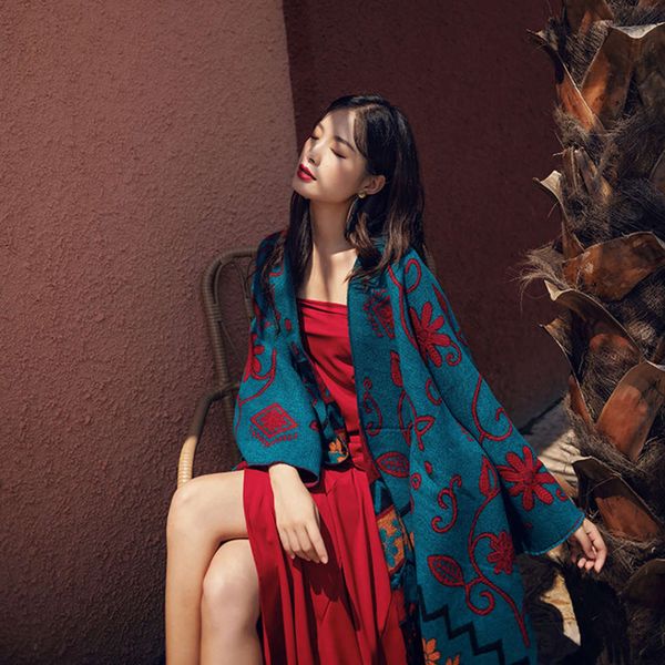 

yunnan, tibet, qinghai tourism shawl, two sided cape, ethnic romantic su, suitable for taking ps, thermal scarf shawl, Blue;black