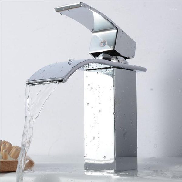 

four-sided basin faucet wide mouth waterfall faucet bathroom basin and cold1