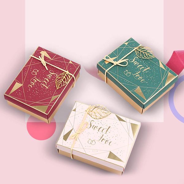 

20pcs valentine's day gift paper box birthday wedding party paper box with ribbon gold leaf decor candy sweet love gift boxs