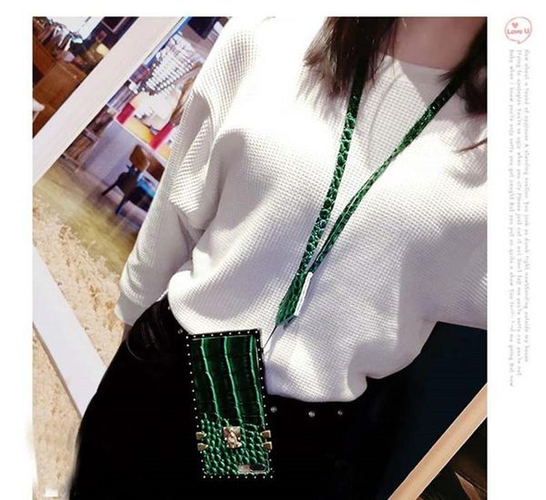 

european luxury alligator vintage case for iphone xr xs max 11 pro fashion square leather cover for iphone bbyfrw packing2010