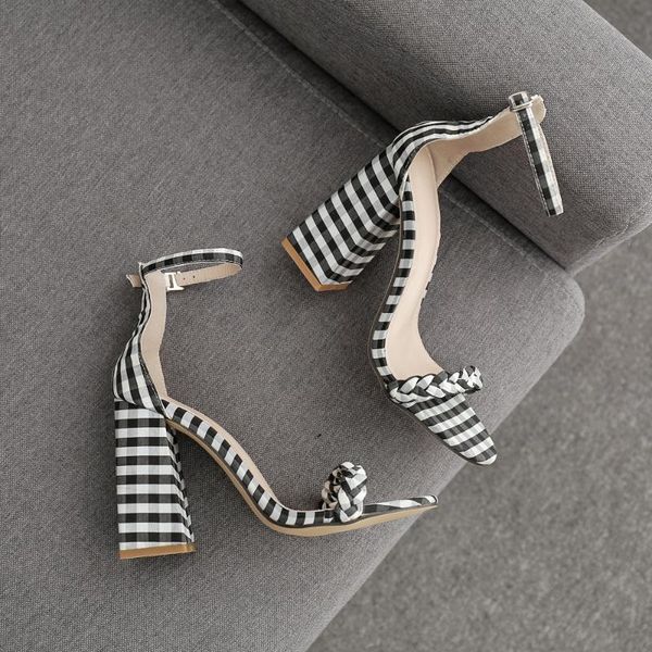 

2021 big size fashion summer women lattice cloth strappy square .5cm high heels sandals luxury designer party dress shoes, Black