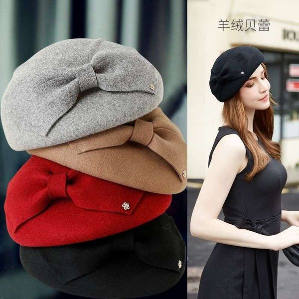 

woman autumn winter new woollen woolen korean version of chaoberet with british hat fashionable and warm