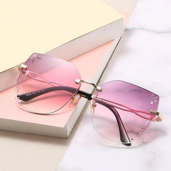 

sunglasses metal american trend polygonal diamond male retro, White;black