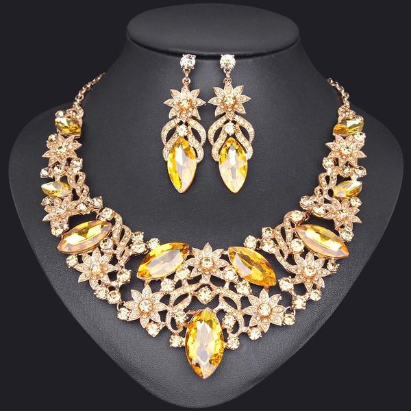 Fashion Dubai Collana Set di orecchini Set di gioielli da sposa Set di accessori per costumi da sposa in cristallo color oro per le donne sposa