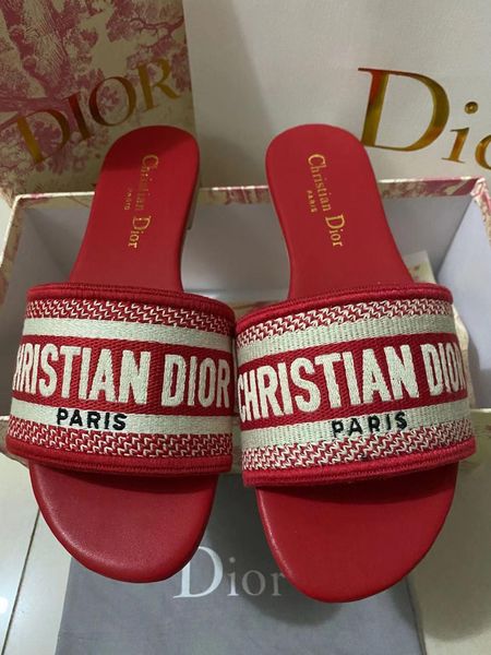 

selling striped slippers for men and women in the summer of 2020, 2020 designer design, high-end durable style, light and comfortable, f, Black