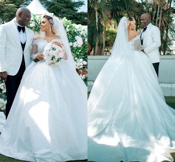 

sparkly sequins ball gown wedding dresses 2021 long sleeves off the shoulder sweep train tulle custom made chapel wedding gown vestidos, White