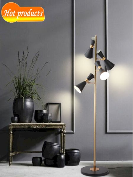 

normal modern floor lamp. 2t0z