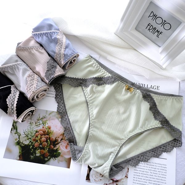 

monthly 2020 women's new lace elastic moisturizing comfortable summer fresh underwear, Black;pink