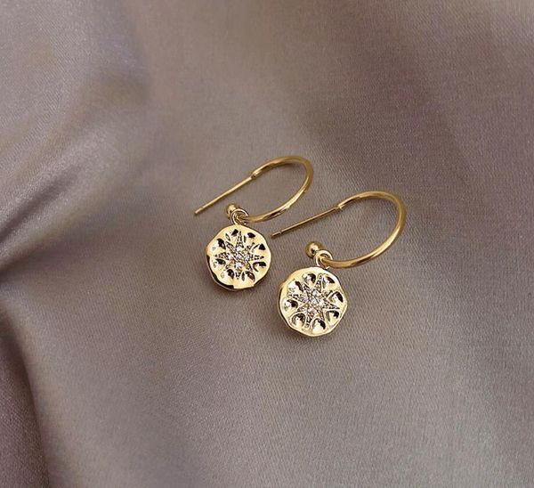 

2020 the new korean fashion the star star sparkling rhinestone pendant detachable earrings two ways to wear 475, Golden;silver
