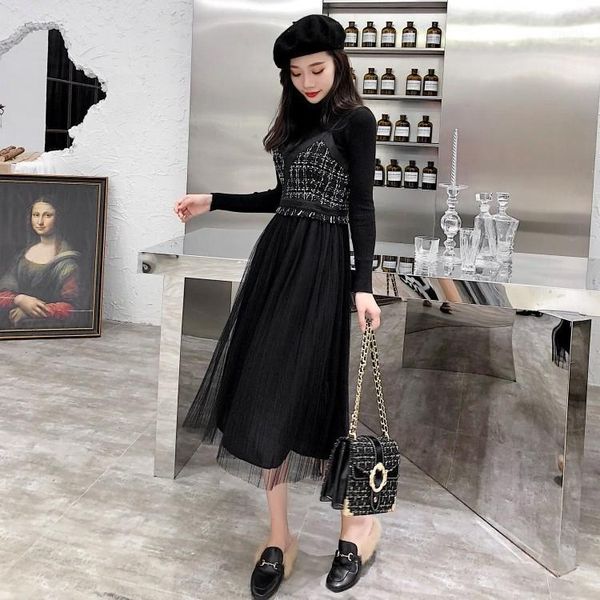 

2020 new autumn women two pieces elastic waist knitted sweater vestidos female fashion striped slim mesh pleated dresses z061, White;black