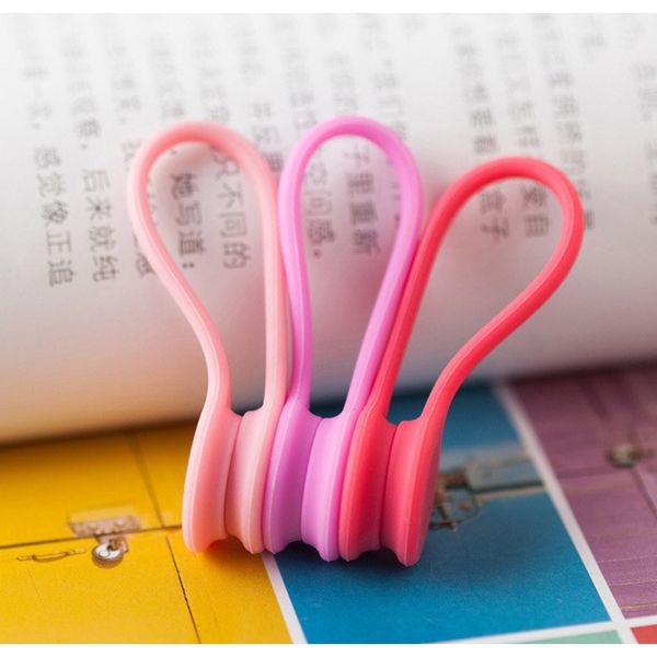 

1pcs lot silicone magnetic earphone cord winder wire cable organizer holder magnet headphones winder cables storage clips d2 wmtspj