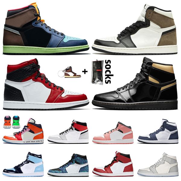 

2020 new jumpman 1 high og womens mens basketball shoes 1s bio hack dark mocha black gold satin-snake tie dye fearless trainers sneakers