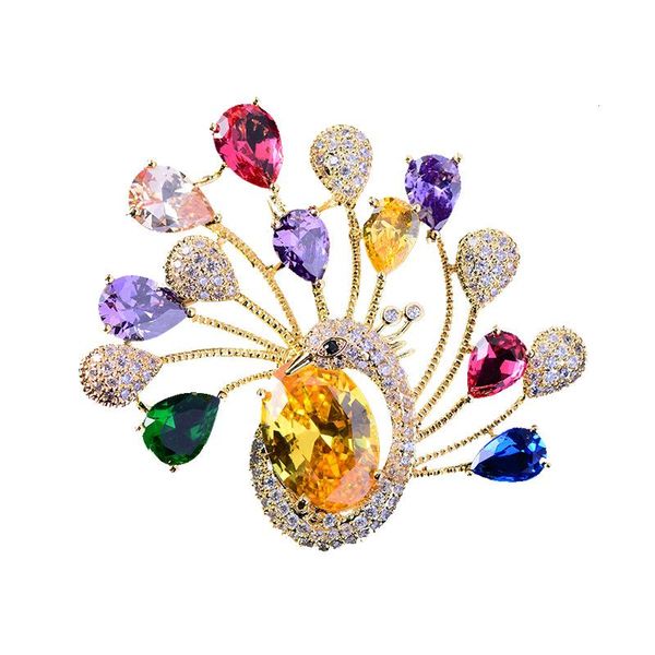 

madalena sarara cubic zircon women brooch pin elegant women suit brooch bm-00080801, Gray