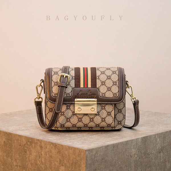 

luxurys designers 2021 new fashion women's square versatile atmosphere chain messenger bag