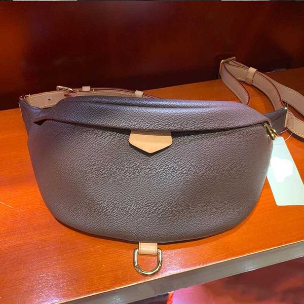 

2021 new fashion waist bag chest bag men and women shoulder messenger bags belt handbag leather designer shoulder bag wallet