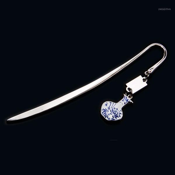 

chinese style creative blue and white porcelain design retro metal bookmarks beautiful vintage bookmark gift 7981