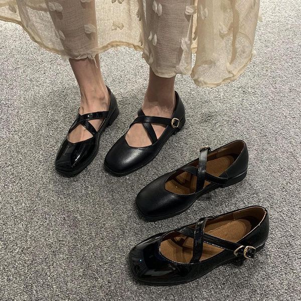 

shoes woman flats shallow mouth all-match casual female sneakers square toe modis dress summer new moccasin 2020 grandma black