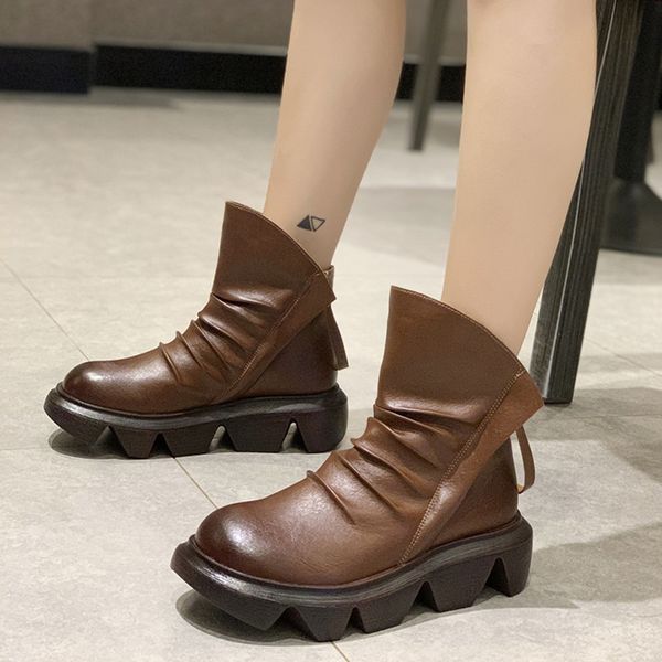 

2020 new contender of vintage ankle women's robust platform put on combat leather boots for women dwaterproof wedges water, Black
