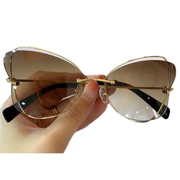 

vintage cat eye sunglasses women small frame design sunglasses female colorful alloy mirror street beat shopping oculos, White;black