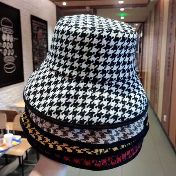 

bucket hats women's autumn and winter korean retro classic houndstooth striped big brim hat girls cotton warm fisherman hat basin cap, Blue;gray