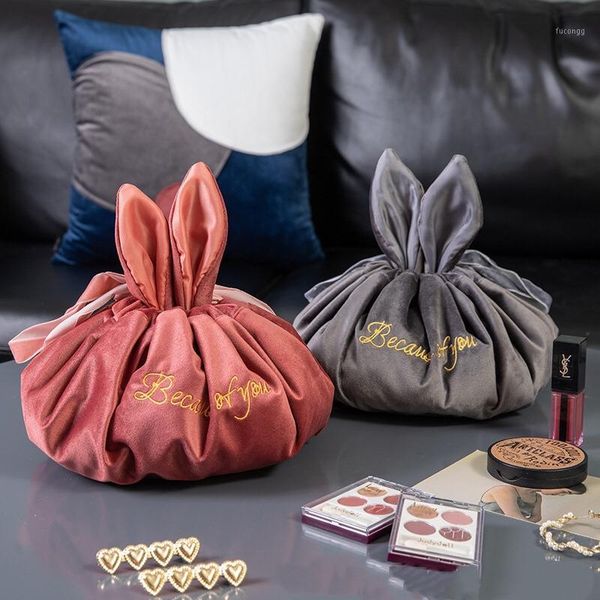 

travel makeup bag online celebrity lazy makeup bag female rope portable home1