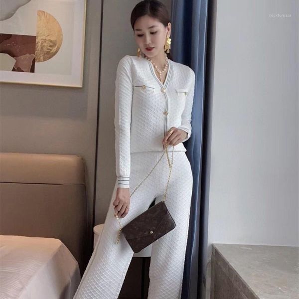 

women's special offer full suit 2021 autumn new diamond lattice elegant single-breasted knitted cardigan and trousers two-piece1, Gray