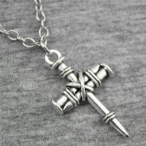 

3 pcs 2019 new fashion 34x20mm 2 colors bronze silver color nail cross pendant necklace jewelry for women jllugf bde_jewelry, Black;white