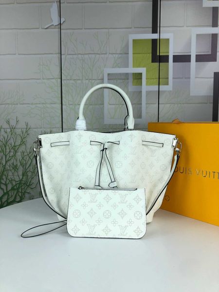

out ladies bag, of the street fashionable and generous, versatile, handbag, shopping bag, 7v7p