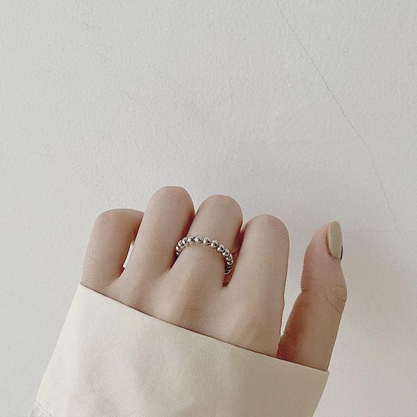 

aomu 1 шт. 2020 новый простой маленький металлический шар витой кольца золотой серебряный цвет вечеринка открытые кольца для женщин корея мо, Silver