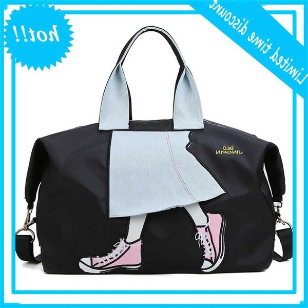 

2021 new ladies travel large capacity handbags women duffle bags fashion multifunctional women's weekend sports bag