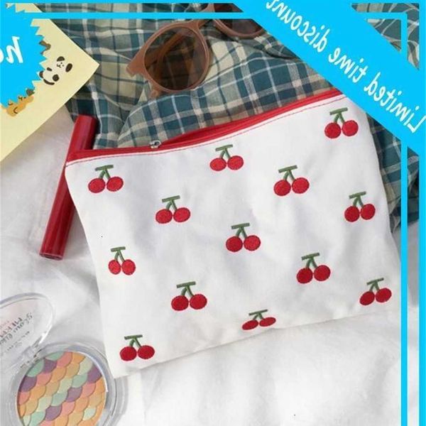 

dhl100pcs cosmetic women cherry embroidery canavs large capacity zipper makeup bag