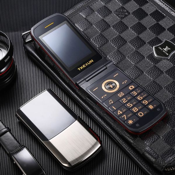 Desbloqueado extra magro original TKEXUN Flip Celular Dual SIM Cartão de Metal Tocha de Metal Chave Grande Câmera Luxo Golden Phone