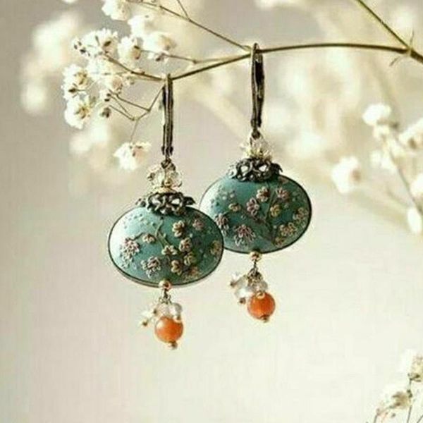 

elegant wind chimes drop earrings for women vintage jewelry plum embroidered purse dangle tassel earrings for women o3d2671, Silver