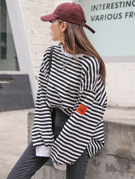

dazy striped letter patched detail drop shoulder tee v2gu#, White