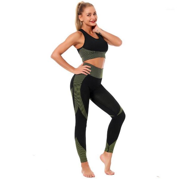 

yoga outfits seamless clothes 2-3 piece set women running track and field sportswear hips fitness pants + sports bra zipper, White;red