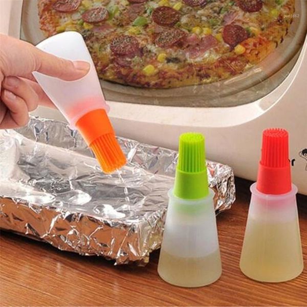 

1pcs silicone oil bottle with brush portable baking bbq grill oil bottle brushes kitchen baking honey barbecue tool gadgets1