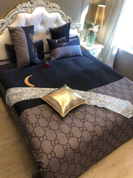 

2020 black bedding sets silk  size designer bedding 4 pcs set home decoration luxury bedding for home