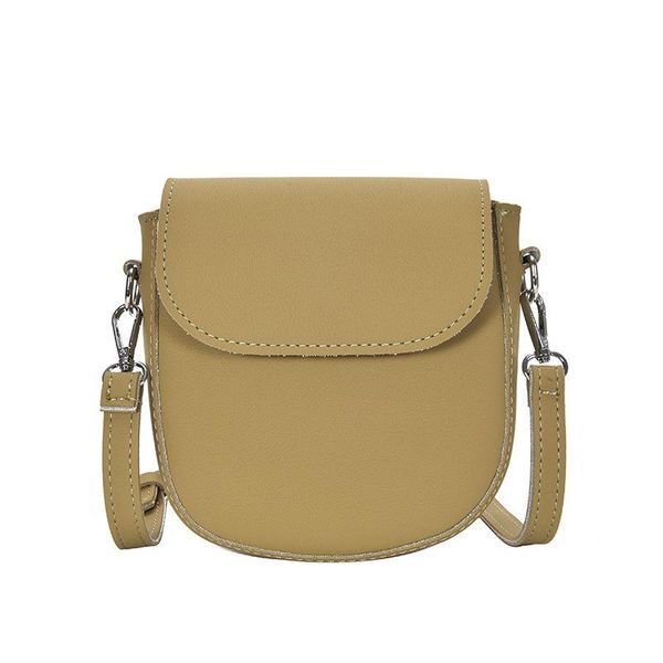 

2021 new women's retro one-shoulder small crowd bag semicircle design simple and fashionable cross-body female bag