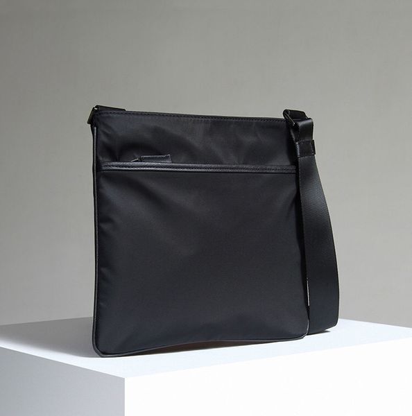 

fashion canvas messenger bag men's fashion messenger bag shoulder briefcase parachute fabric computer mobile phone storage bag waterpro