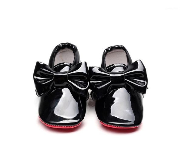 Sapatos de couro de couro de patente inferior vermelho para meninas big bow recém-nascido meninas mocassins infantil primeiro caminhante berço sapatos 0-24m1