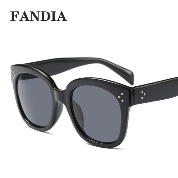 

6644 new ultra light sunglasses for men and women, White;black